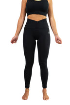 CLASSIC HIGH - RISE CROSSOVER LONG LASTING COMFORTABLE LEGGING BLACK